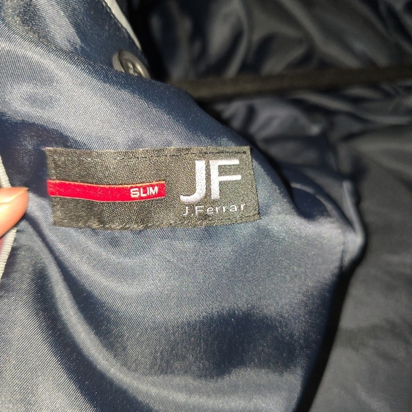 Men's Burgundy Blazer - Picture 4 of 10